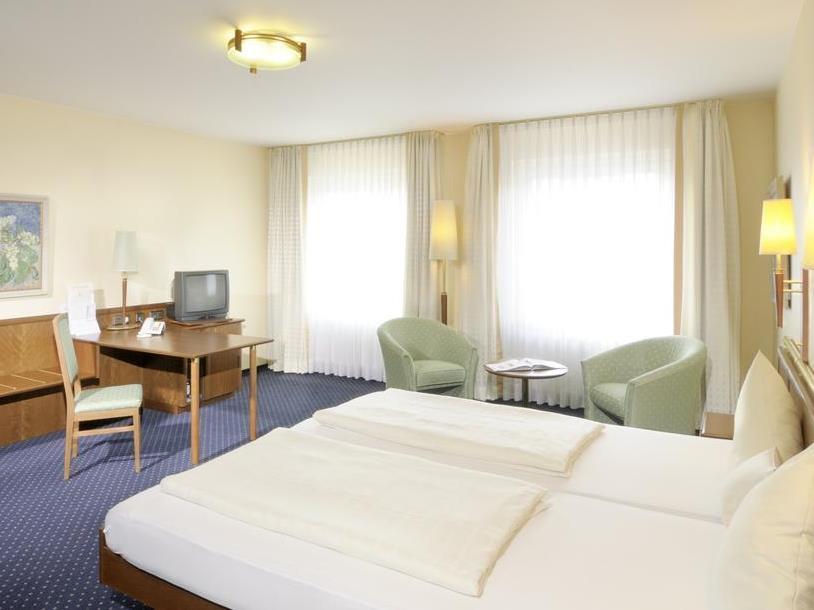 Victoria Hotel Минден Экстерьер фото